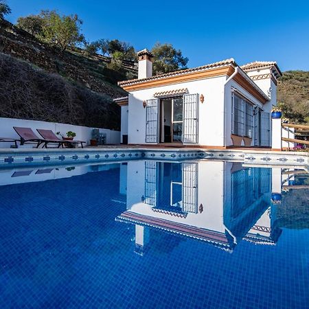 Villa Los Naranjos Sayalonga Exterior foto